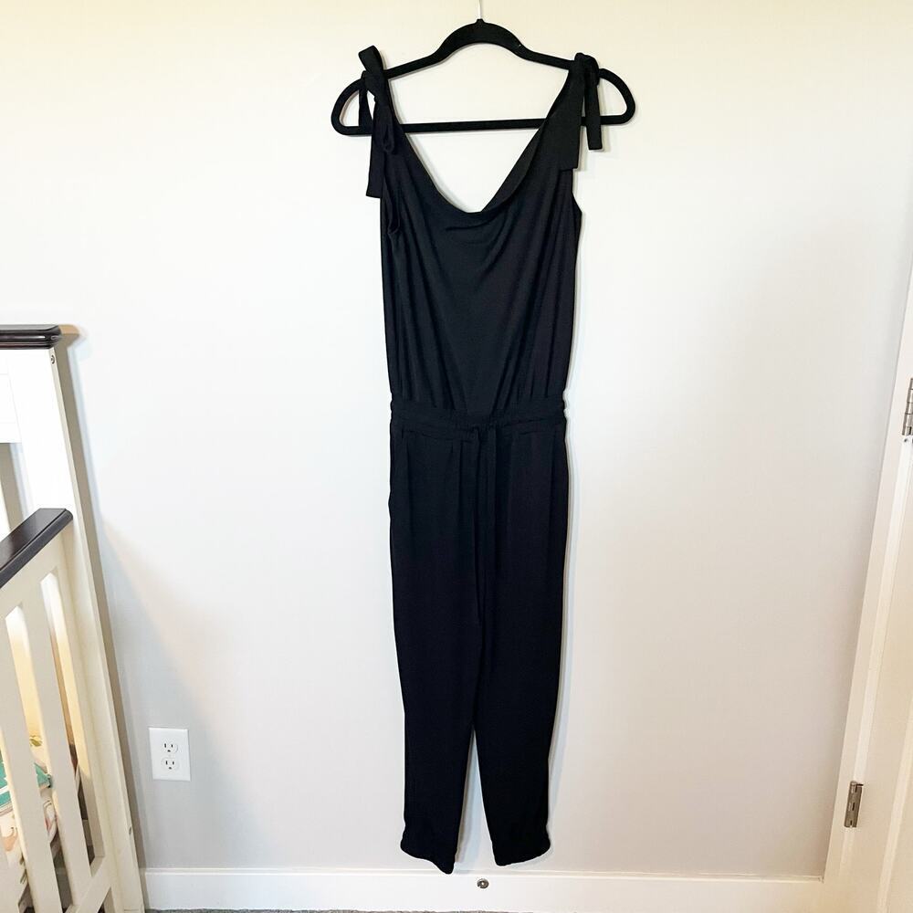 Cinq a sept black jumpsuit shoulder bows women’s size xsmall‎